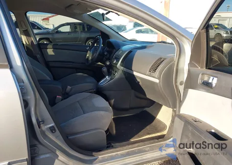 2012 Nissan Sentra 2.0 S z USA, uszkodzony, nr VIN 3N1AB6APXCL721031